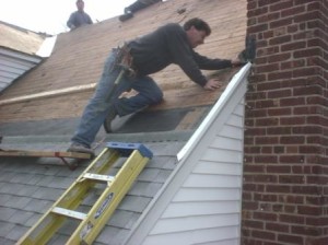 Roof maintenance services in Seattle, WA